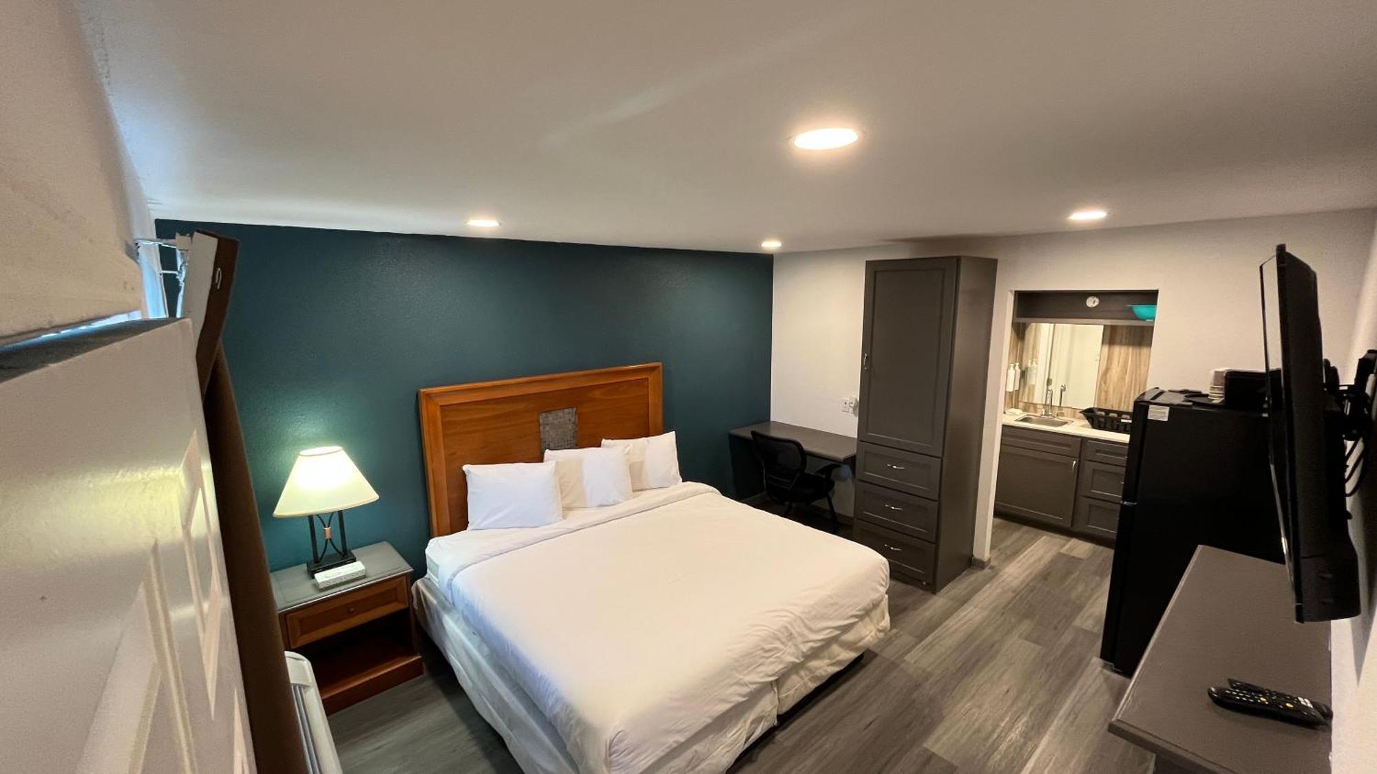 Town Place Studio Apartment Snyder Dış mekan fotoğraf