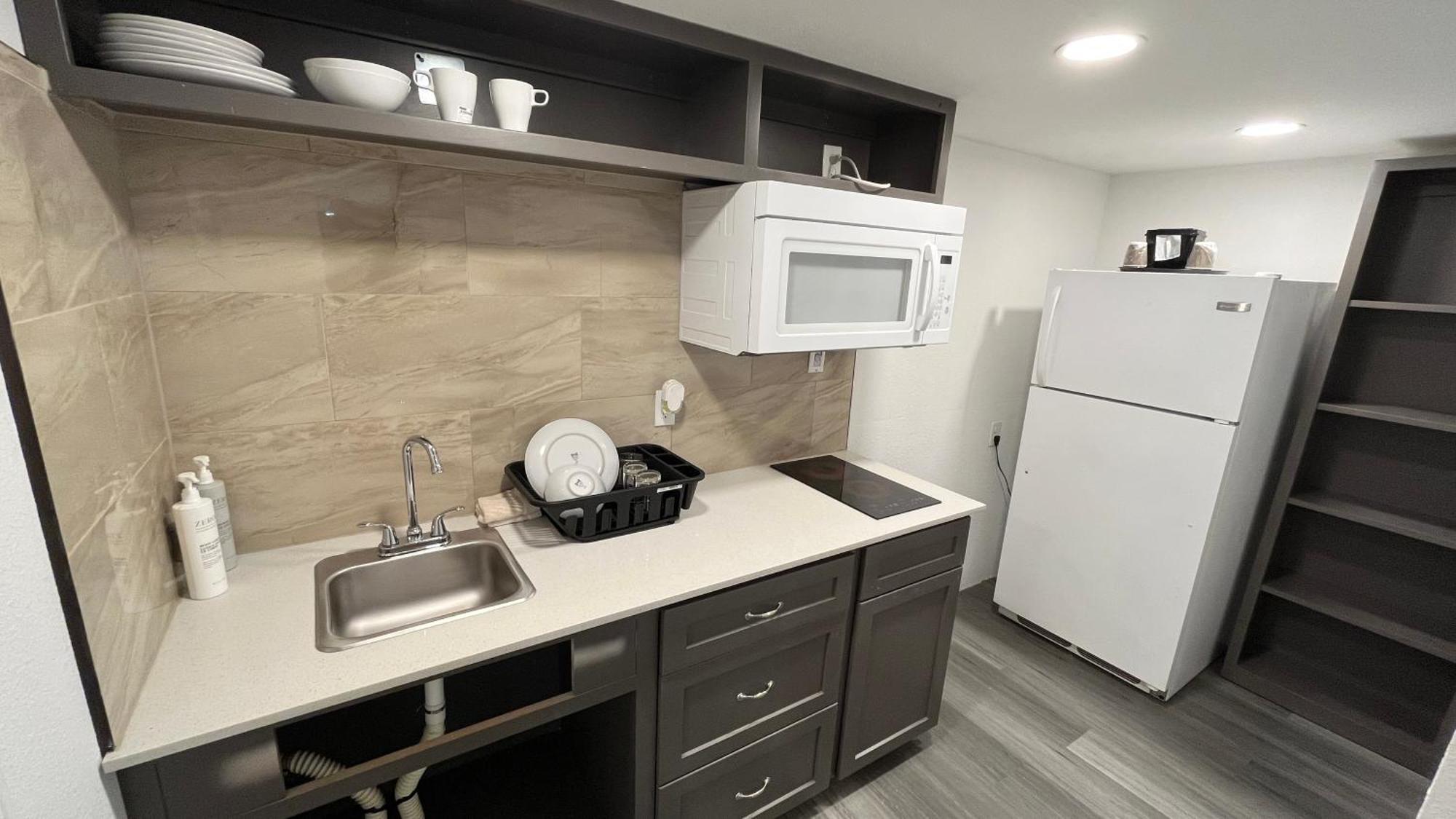Town Place Studio Apartment Snyder Dış mekan fotoğraf
